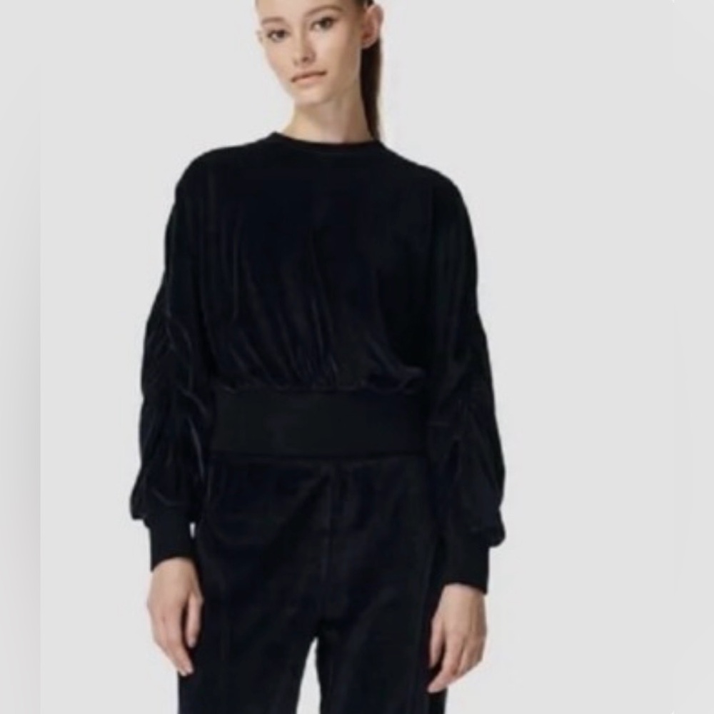Sweaty Betty Midnight Black Retake Velour Sweatshirt Size 4